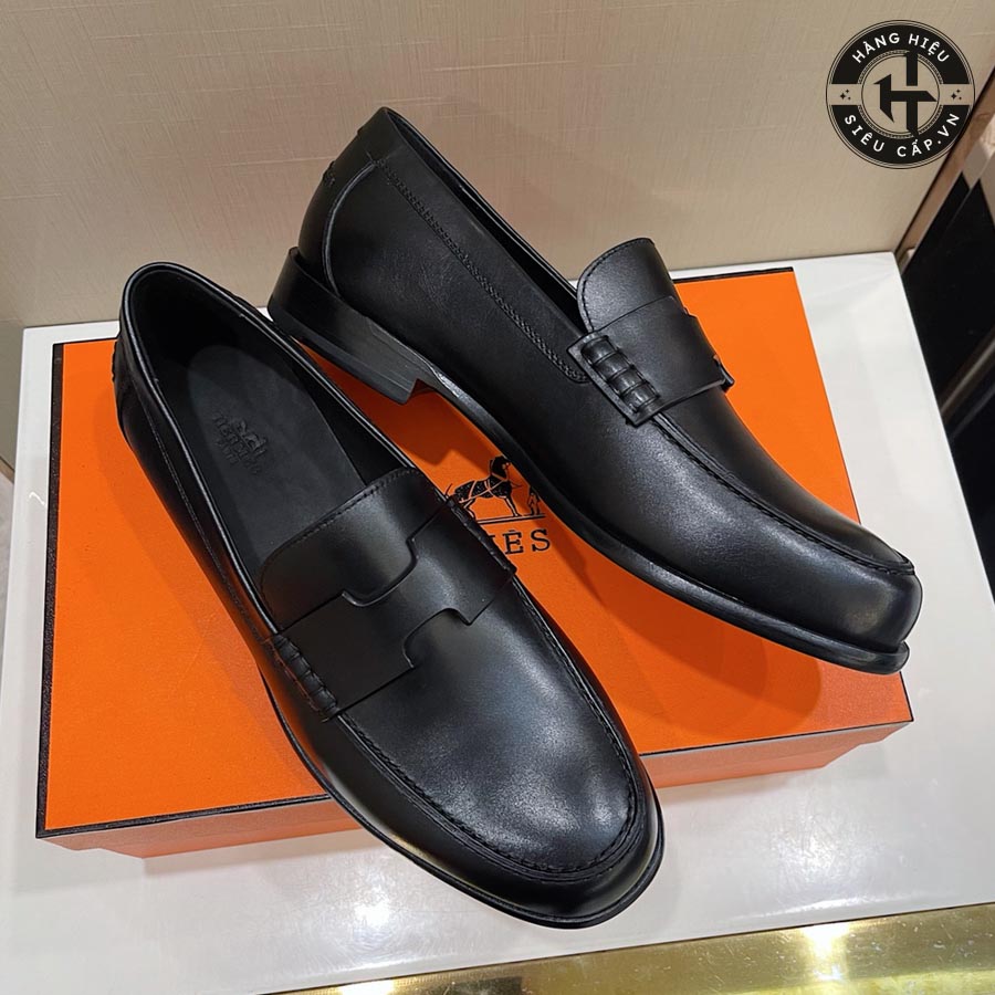 Màu đen trơn truyền thống của giày lười nam hàng hiệu Hermes Like Auth