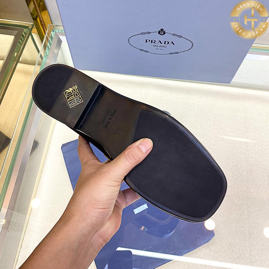 Quyền lợi khi mua giày lười Loafer Prada siêu cấp like auth PR006