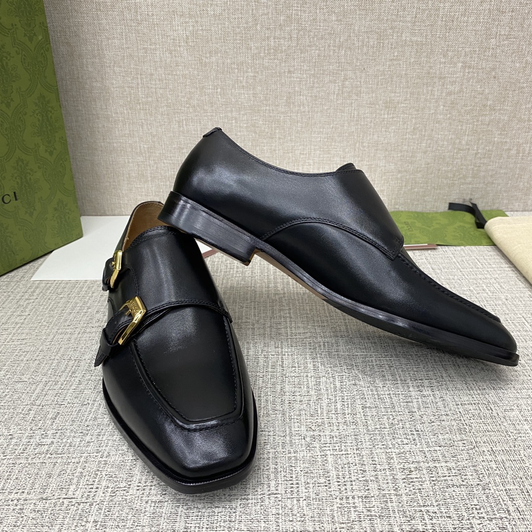 Giày lười Gucci siêu cấp được làm từ chất liệu da cao cấp