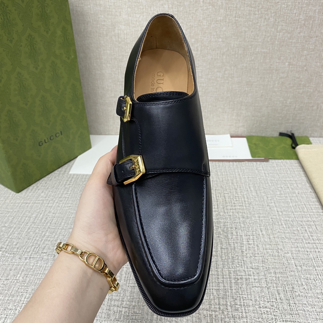Giá thành hợp lí của giày lười Loafer Gucci siêu cấp hàng hiệu GCQ26