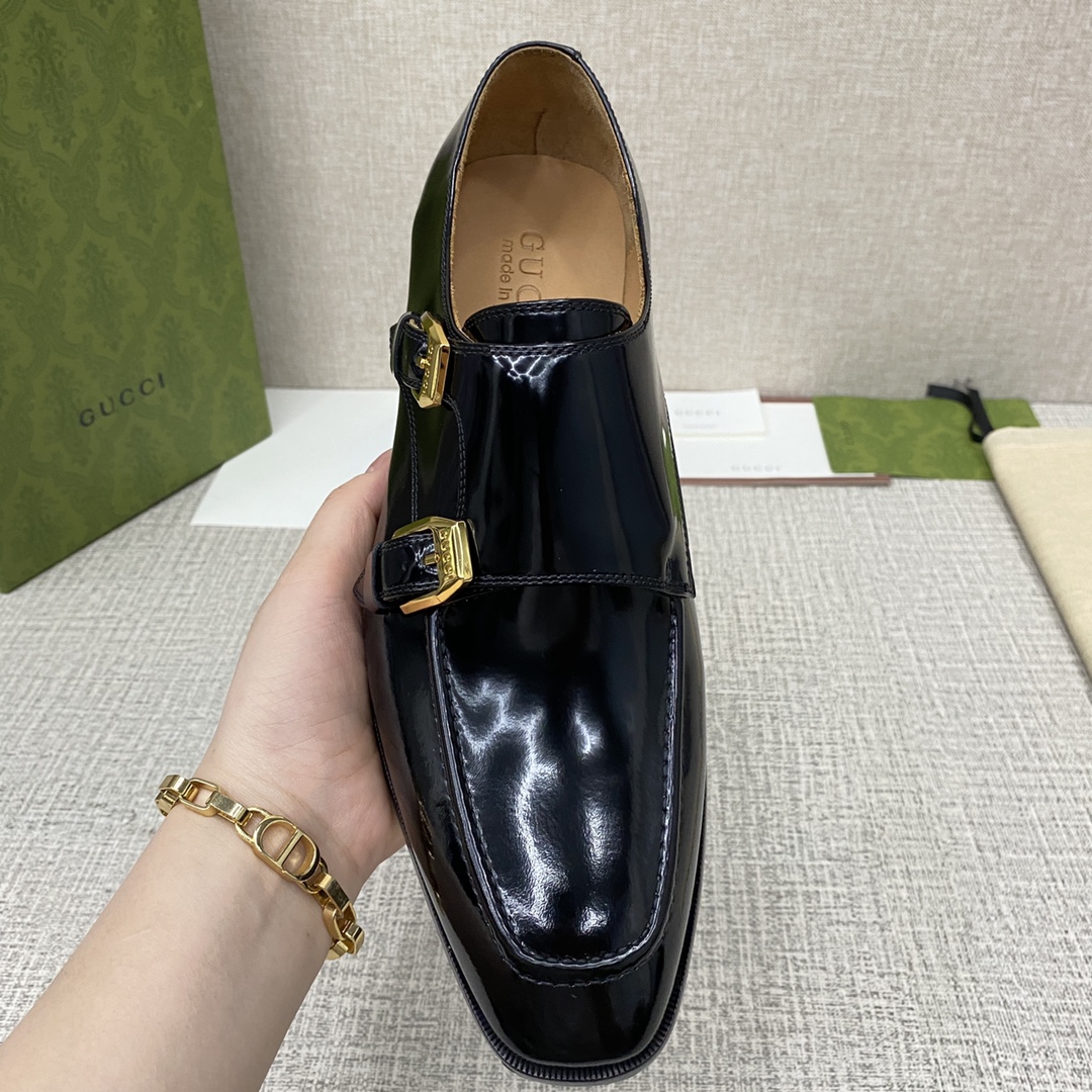 Giá thành hợp lí của giày lười Loafer Gucci siêu cấp hàng hiệu GCQ27