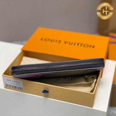 vi cam tay louis vuitton hang hieu like auth 7
