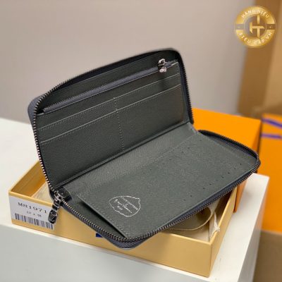 vi cam tay louis vuitton hang hieu like auth 8
