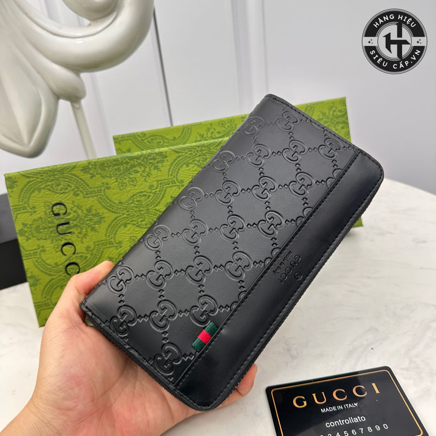 Màu đen bóng đẳng cấp in họa tiết logo Gucci