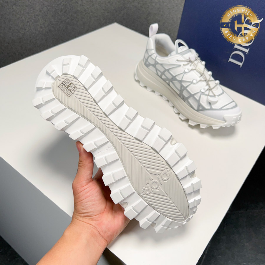 Quyền lợi khi mua giày sneaker Dior like auth giá tốt