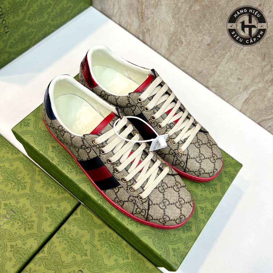 Đôi giày thể thao nam Gucci like auth với phối ghi - đỏ in họa tiết logo chủ đạo