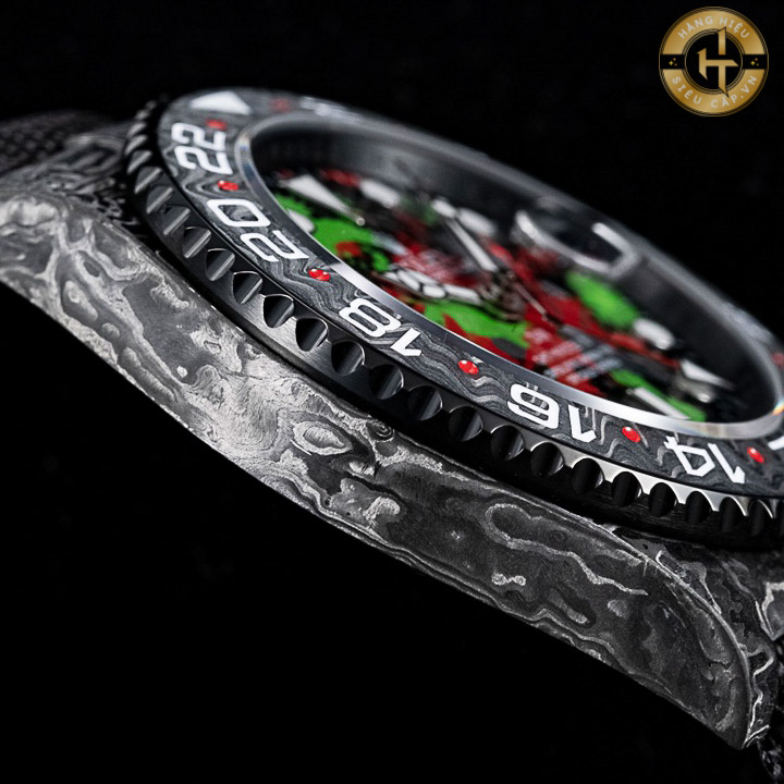 Đồng hồ Rolex Rep 1:1 GMT Master II DIW Carbon ” MOTLEY GMT “ 2024