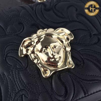 tui deo cheo versace nu hang hieu like auth 6 3