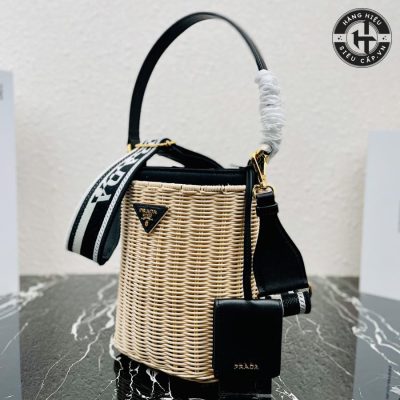 tui xach deo cheo deo cheo prada like auth 2