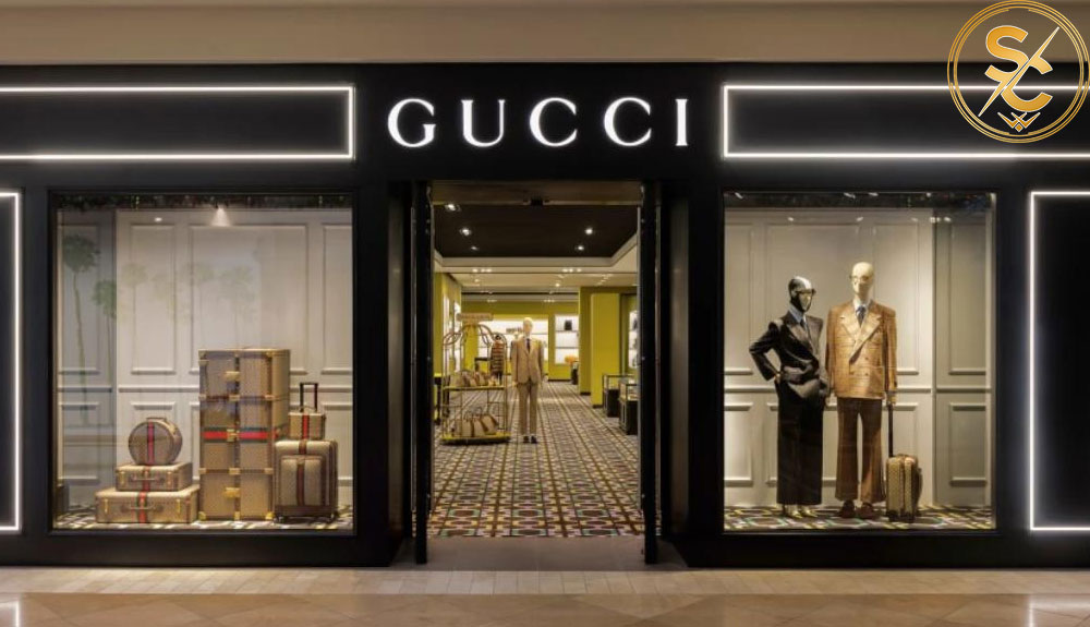 Gucci là một thương hiệu thời trang cao cấp có chỗ đứng vững mạnh trên toàn cầu, được thành lập năm 1921 bởi Guccio Gucci tại Florence, Italy