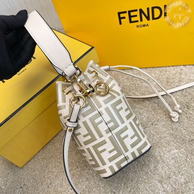 tui deo cheo fendi hang hieu super fake 4 3