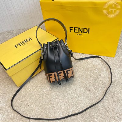 tui deo cheo fendi sieu cap like auth 1