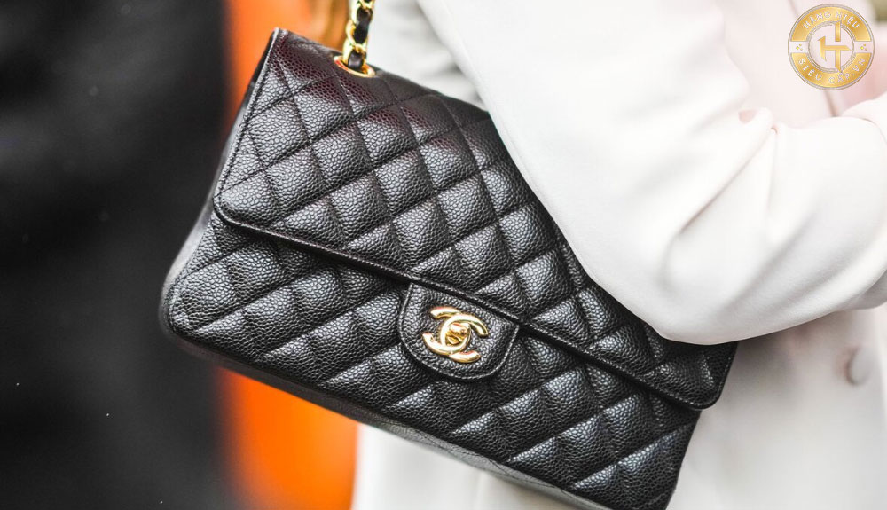 Túi đeo chéo Chanel Classic Flap Bag