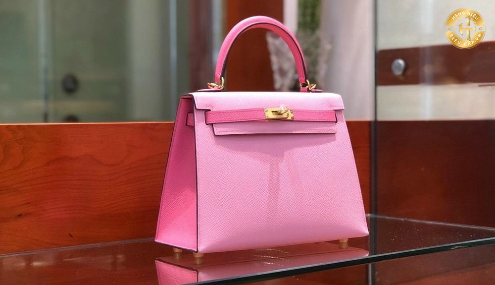 Túi Hm Size 19 Kelly màu hồng dành cho những cô nàng yêu thích tông màu hồng ngọt ngào