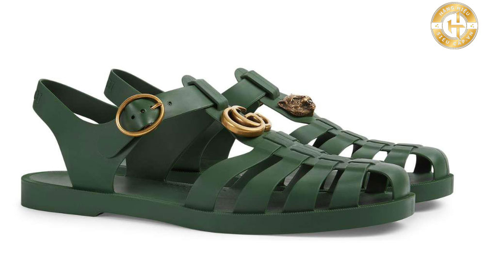 Dép rọ Gucci Rubber Buckle Strap Sandal in Green for Men
