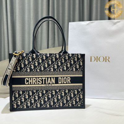tui dior bag book tote hoa tiet 6