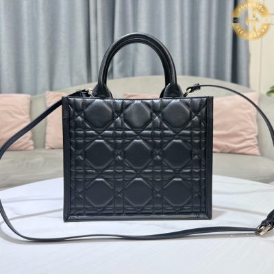 tui xach hang hieu dior can chinh hang book tote mau den 1