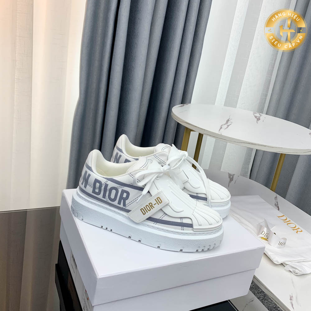 Giày Dior nữ Like Authentic Sneaker màu trắng phối họa tiết ghi 002 2024