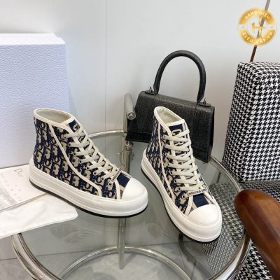giay sneaker dior nu can chinh hang mau den 8