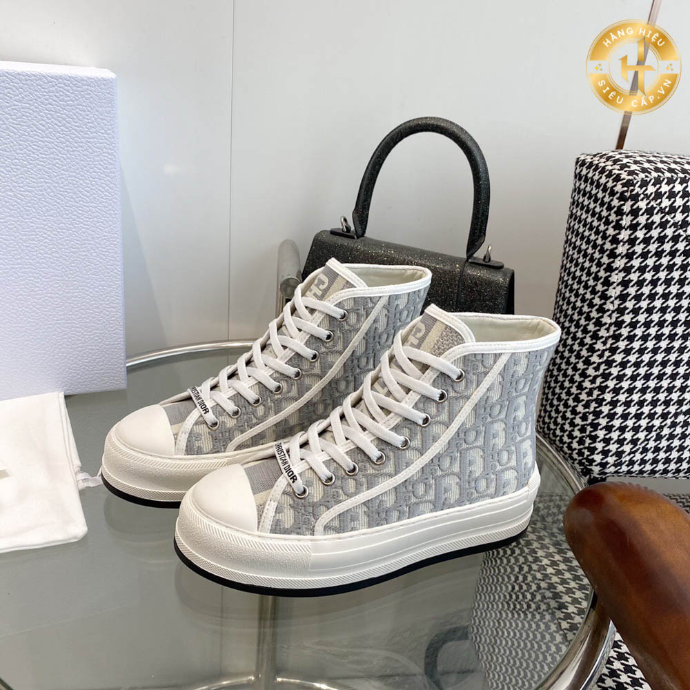 Giày Sneaker Dior nữ cận chính hãng cổ cao màu trắng họa tiết ghi CD 02