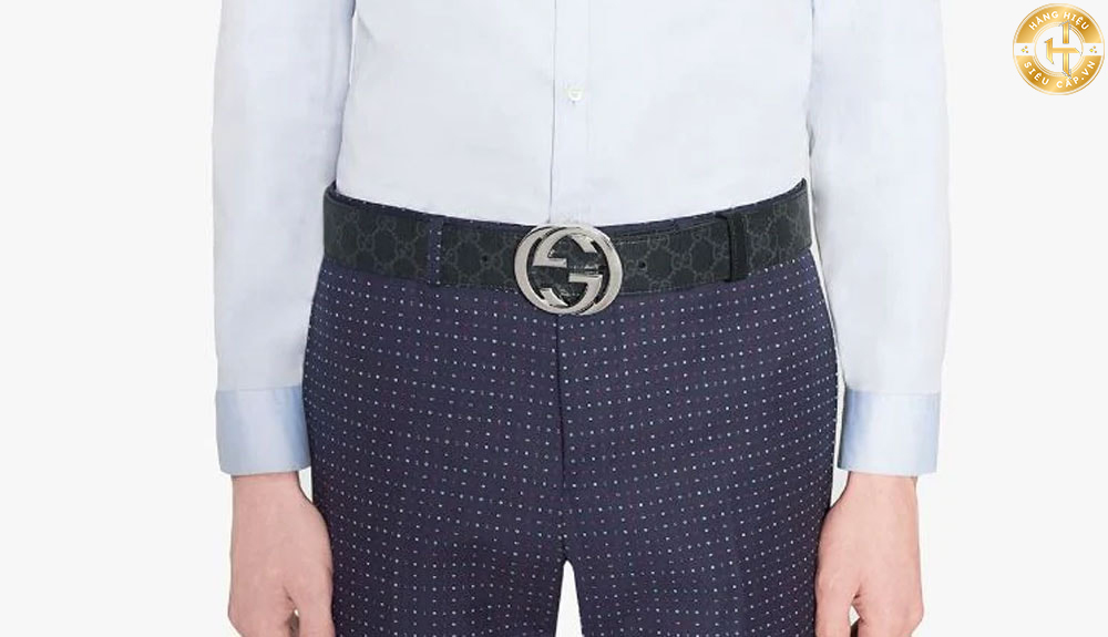 Thắt lưng nam Gucci GG Supreme Belt có họa tiết GG Supreme đặc trưng của Gucci.