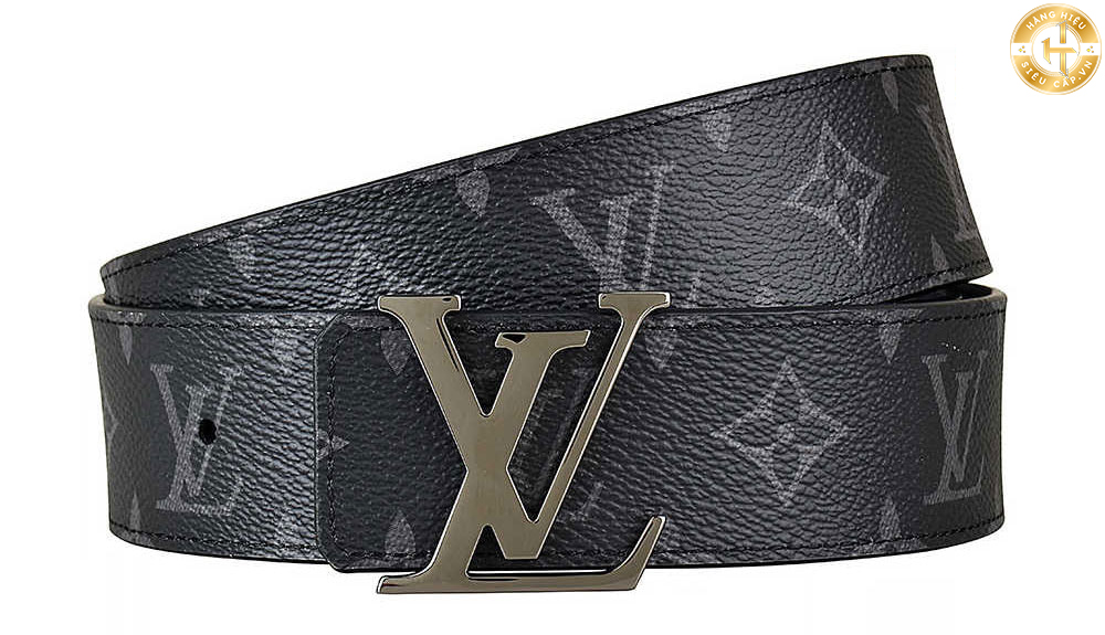 Thắt lưng Loius Vuitton chính hãng giá từ khoảng 500 USD trở lên.