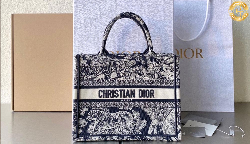 Túi Dior Like Auth 1:1 – Sự lựa chọn hoàn hảo cho mọi tín đồ