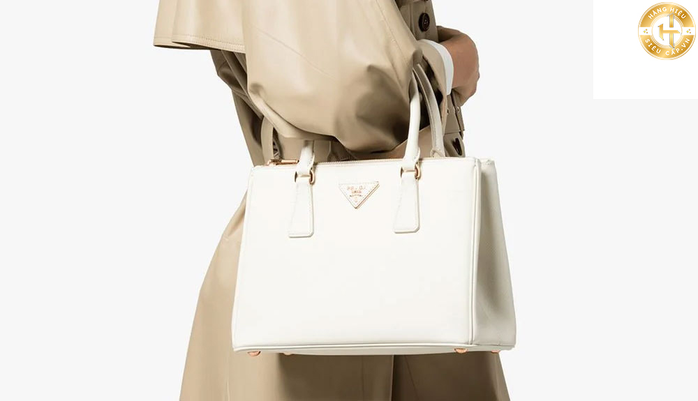 Túi xách Prada Galleria được coi là một biểu tượng của thương hiệu Prada.