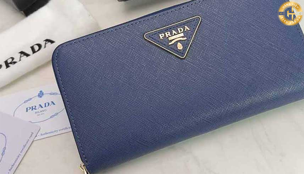 Các mẫu ví Prada nữ " Like Auth " là những sản phẩm được thiết kế dựa trên các mẫu mã của thương hiệu Prada chính hãng.