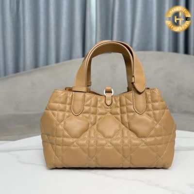 tui dior rep 1 1 8 4