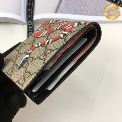 Ví Gucci hàng hiệu siêu cấp 1:1 họa tiết rắn đỏ GG 204 2025