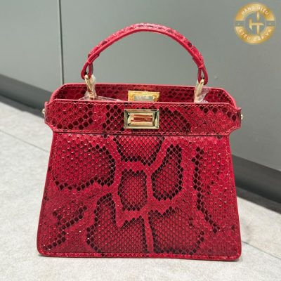 tui xach fendi (1)