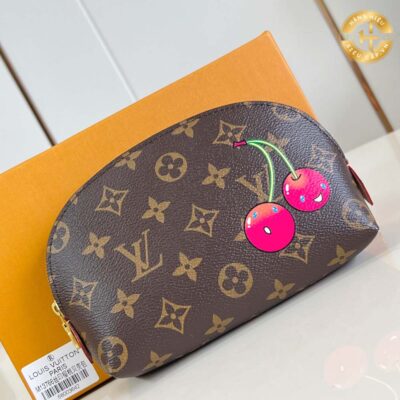 tui lv monogram (1)
